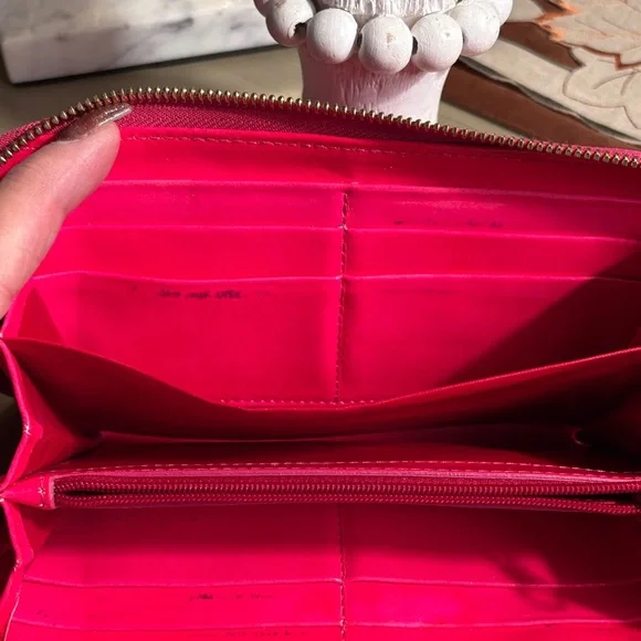 Dooney & Bourke Pink Wallet minor call pen mark inside and one the back - Picture 3 of 5